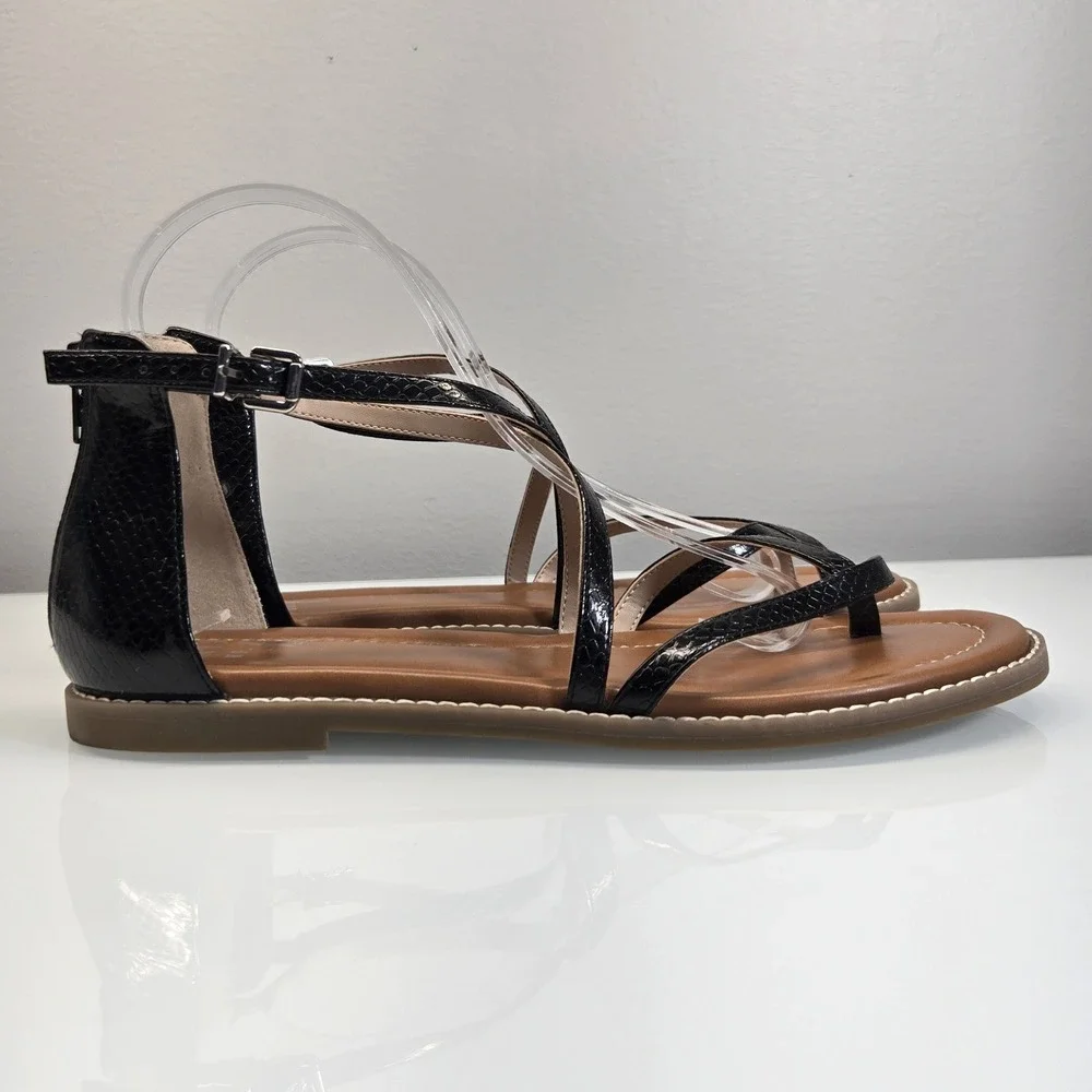Mix No 6 Strappy Flat Gladiator Sandals 9 Black Vegan Leather Snakeskin Embossed
